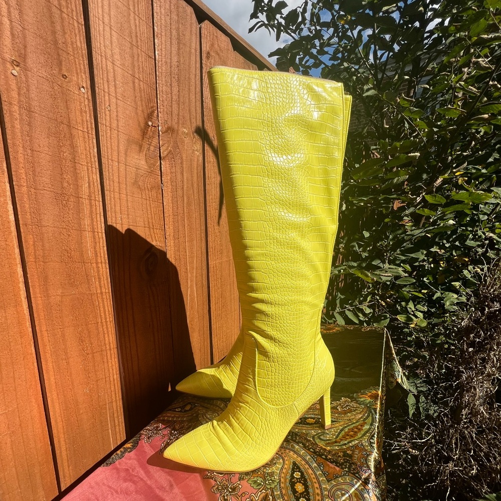 Nine West Bright Yellow Croc-Embossed Heeled Boots